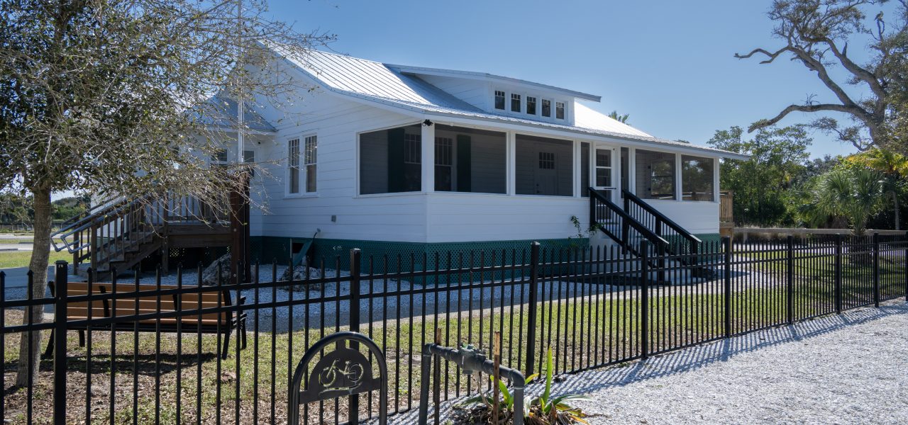 Jones’ Pier Conservation Area Bungalow Renovation